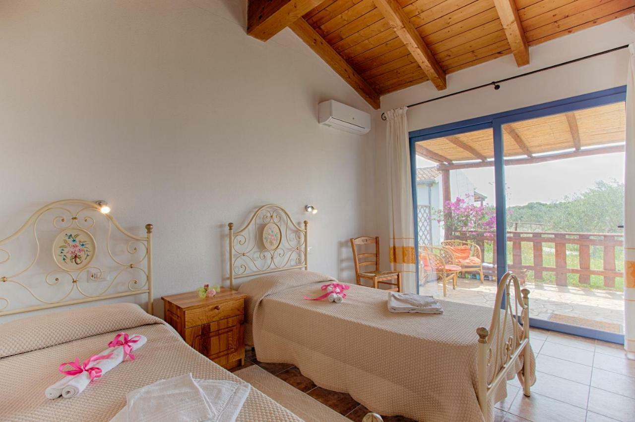 Agriturismo Mieleamaro Villa Olbia Kültér fotó